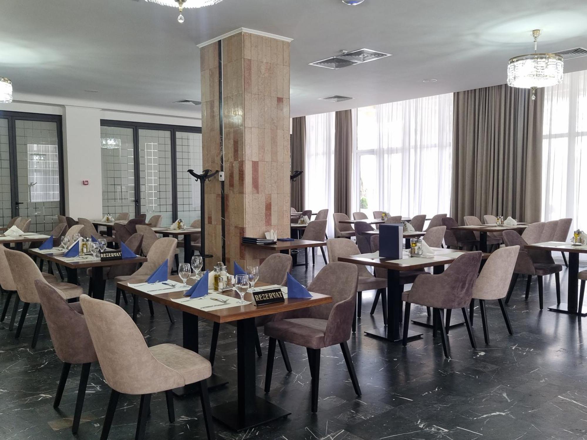 Belvedere Hotel 3*