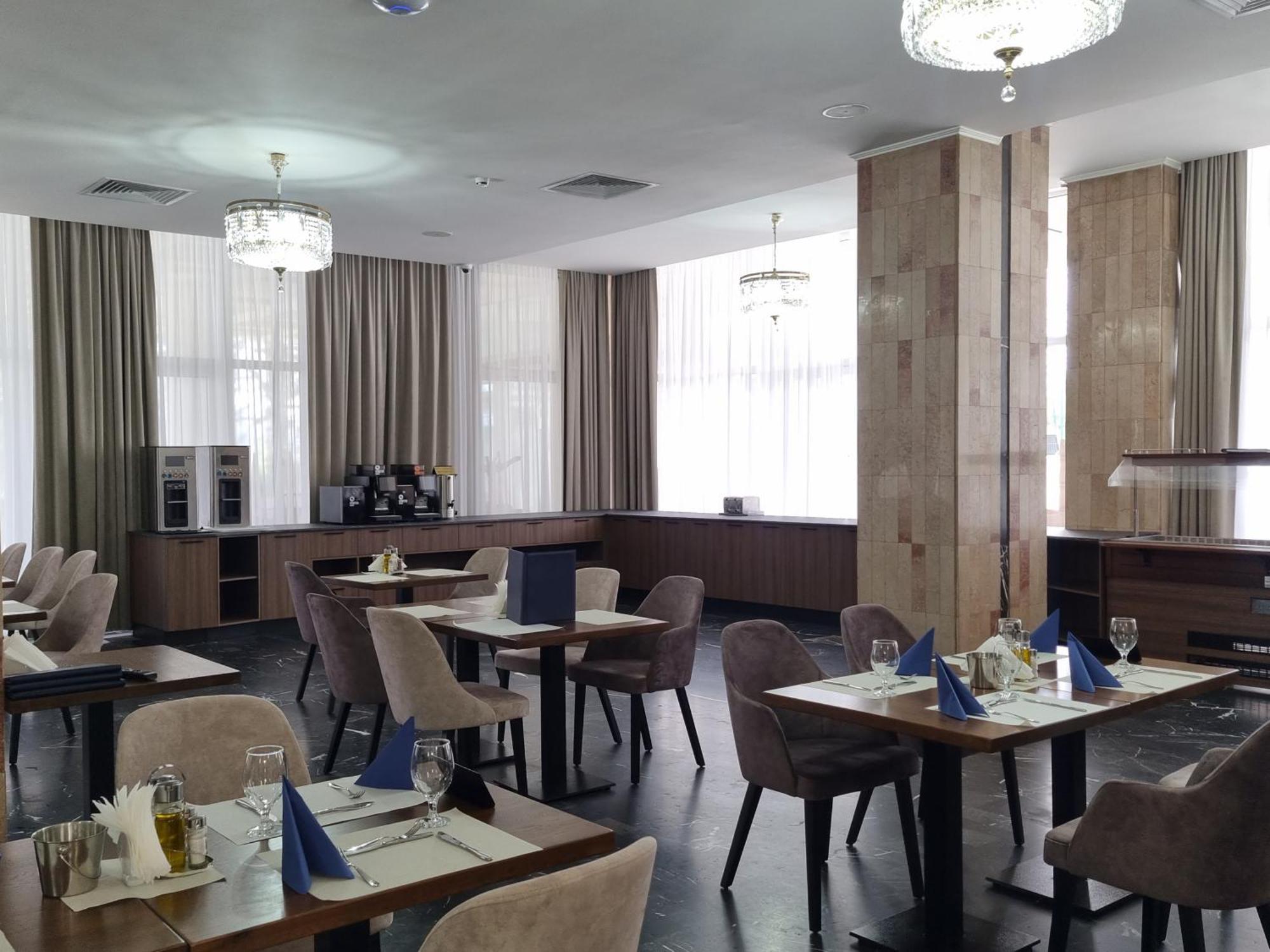 Hotel Belvedere 3*